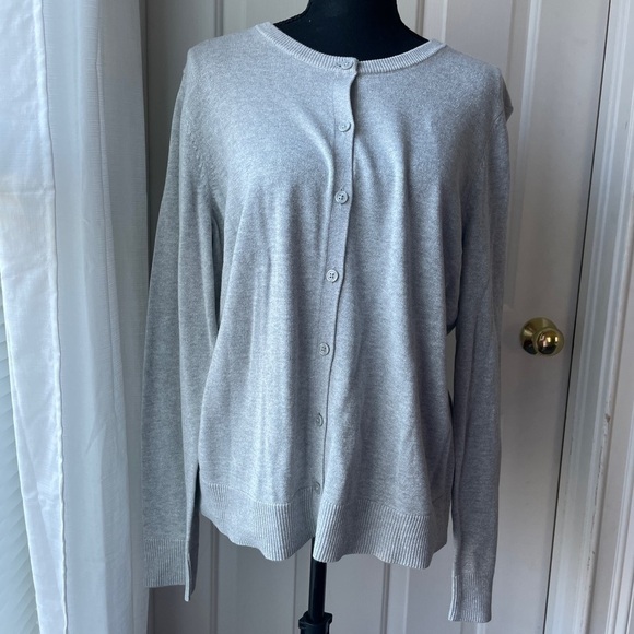 𝅺croft & Barrow Silver Gray Cardigan Sweater Knit Size Petite XL - Picture 1 of 5